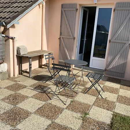 Maison A 100 M De La Pirou